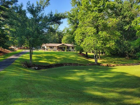 606 Ball Creek/Keetor Talking Rock GA 30175