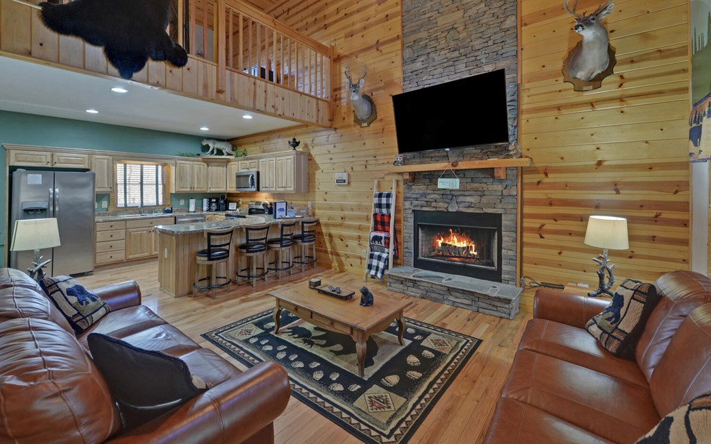 221 Acacia Court