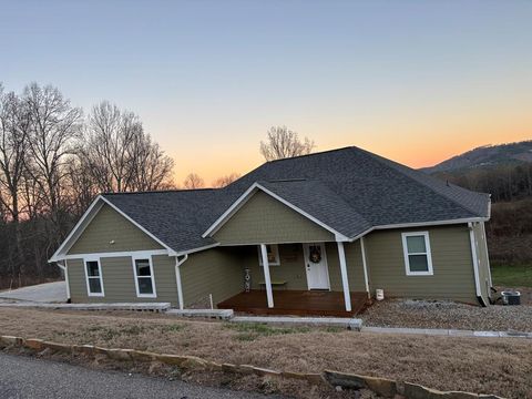 A home in Blairsville