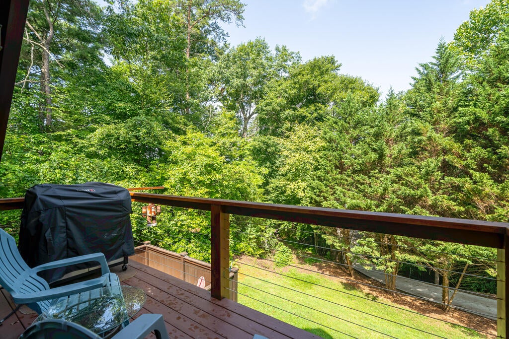83 Riverview Circle
