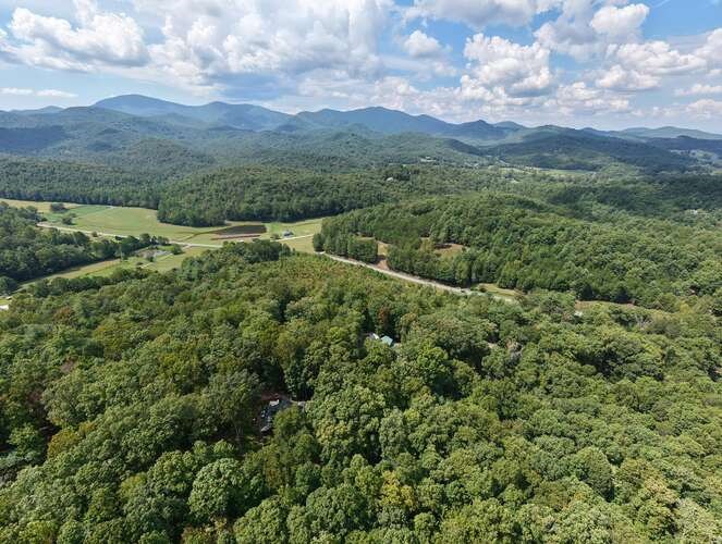 8.45 Ac Russell Scenic Hwy