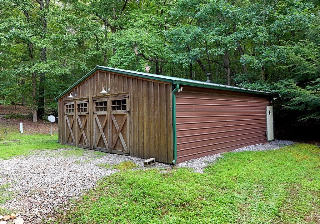 47 Walnut Cove Road