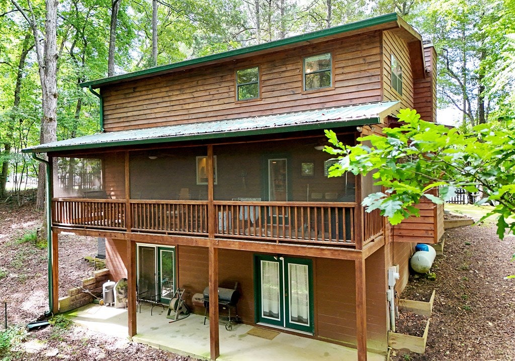 47 Walnut Cove Road