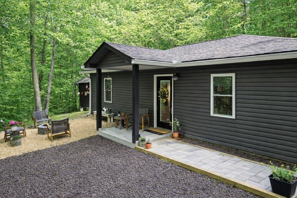 728 Pleasant Gap Road