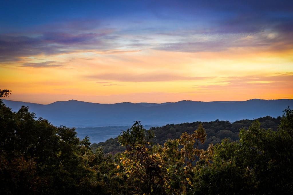 211 Moss Creek Trail