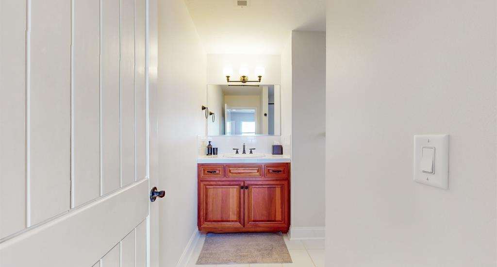Hiawassee, Georgia, 30546, United States, 8 Bedrooms Bedrooms, ,6 BathroomsBathrooms,Residential,Active,1821974
