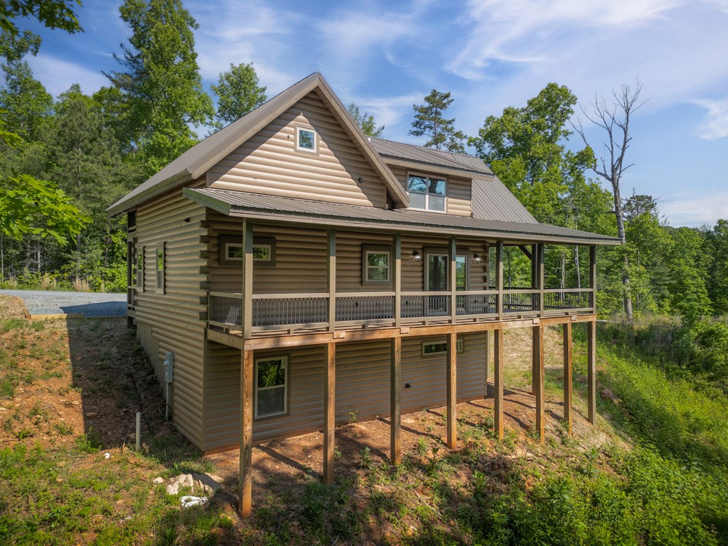 196 N Jakes Landing Way
