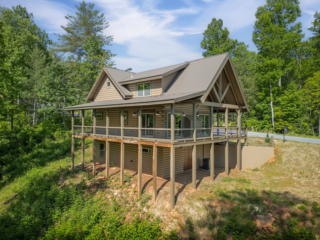 196 N Jakes Landing Way