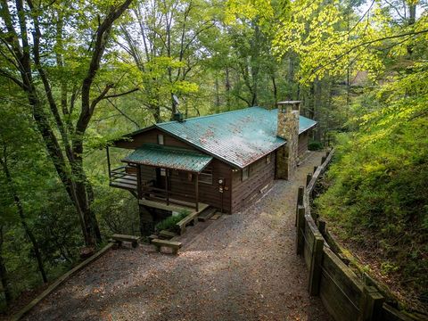 283 River Bend Lane Blue Ridge GA 30513