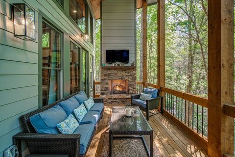 A home in Ellijay