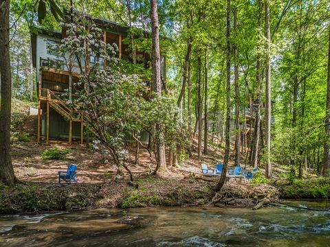 A home in Ellijay