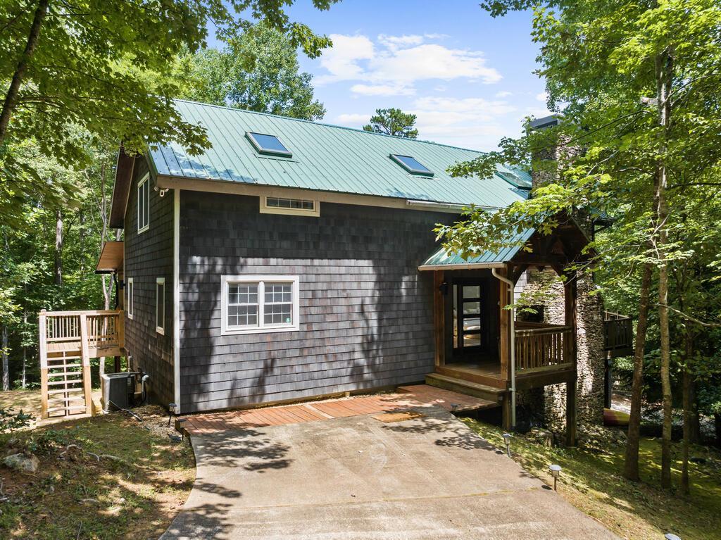 281 Pine Cone Road