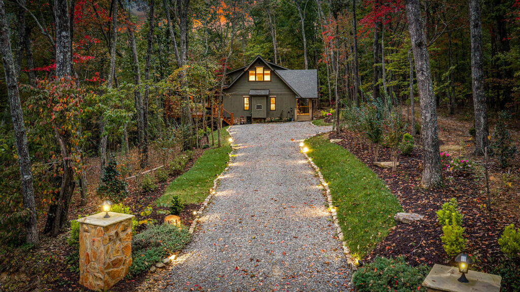 194 Cox Road