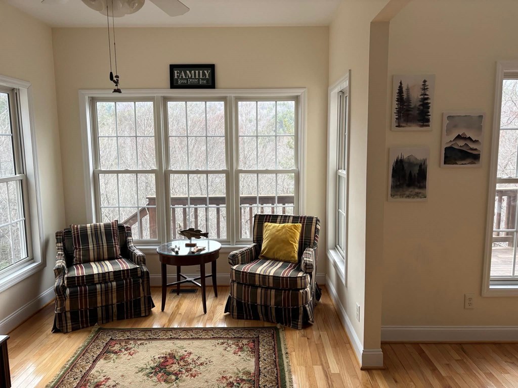 7957 Mountain Top Trail