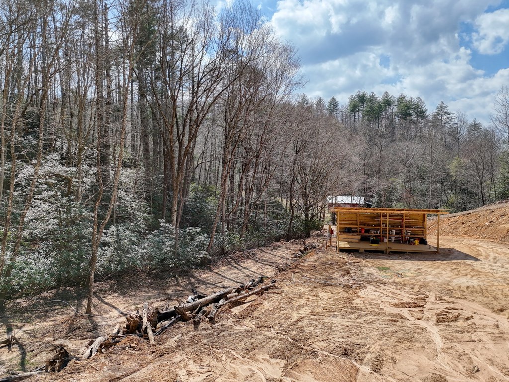 8.43 AC River Cove Lane