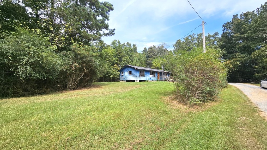 1192 NE Newtown Loop Creek Northeast