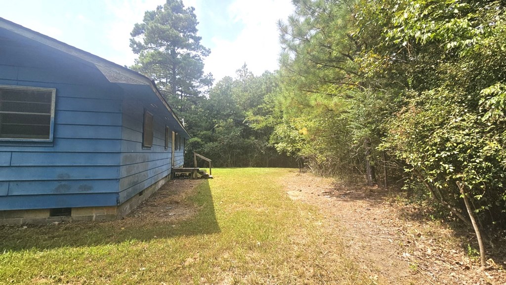 1192 NE Newtown Loop Creek Northeast