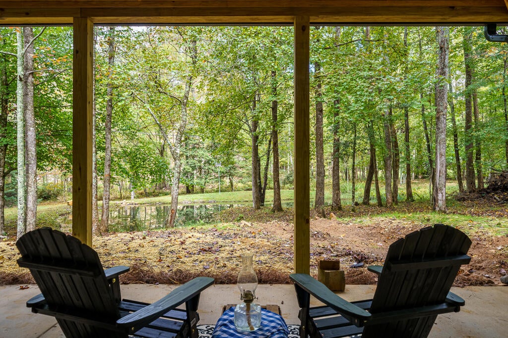 331 Rocky Hollow Road