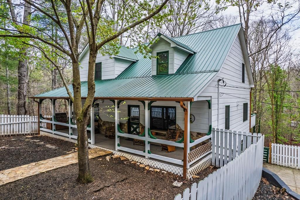 2037 Newport Drive
