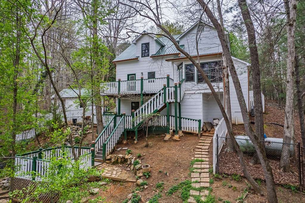 2037 Newport Drive