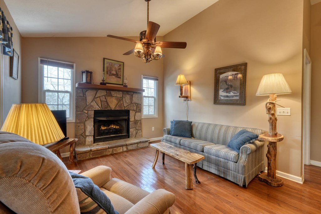 1189 Old Forge Estates