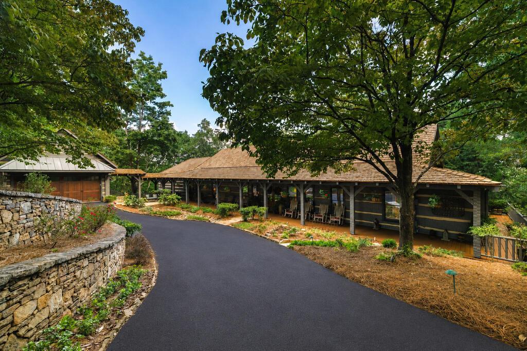 1414 Mcelroy Mountain Drive