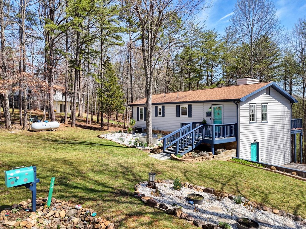 564 Rocky Top Heights Road