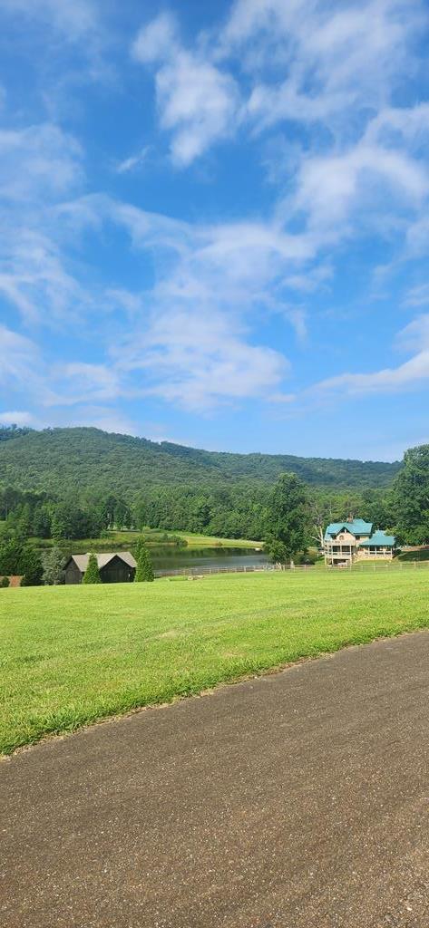 L176 Trailwood Drive