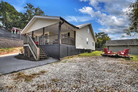 A home in Blue Ridge