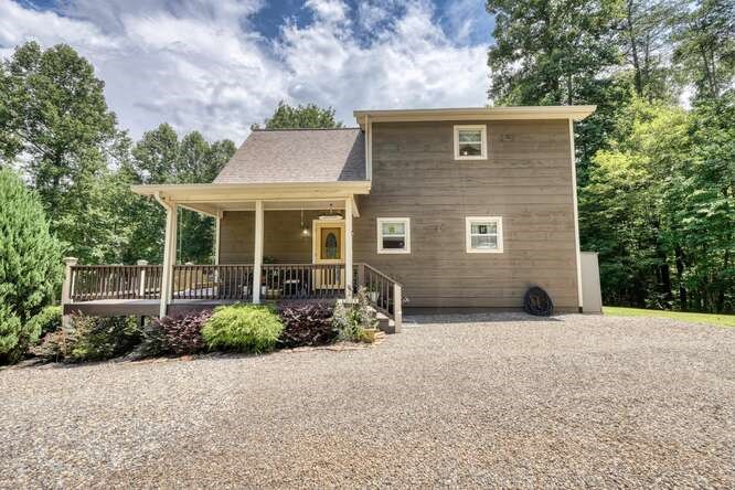 2543 Brookhaven Lane