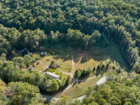 A home in Blairsville