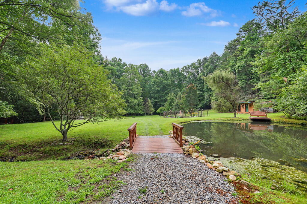 3512 Skeenah Gap Road