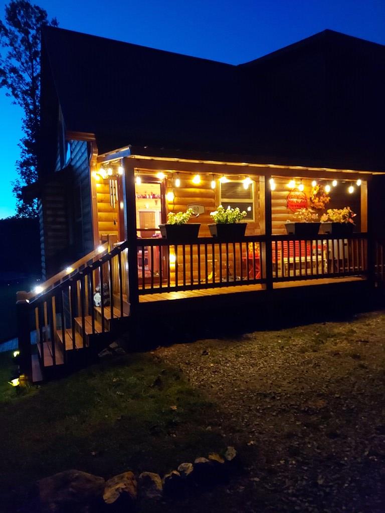 90 Hickory Woods Trail