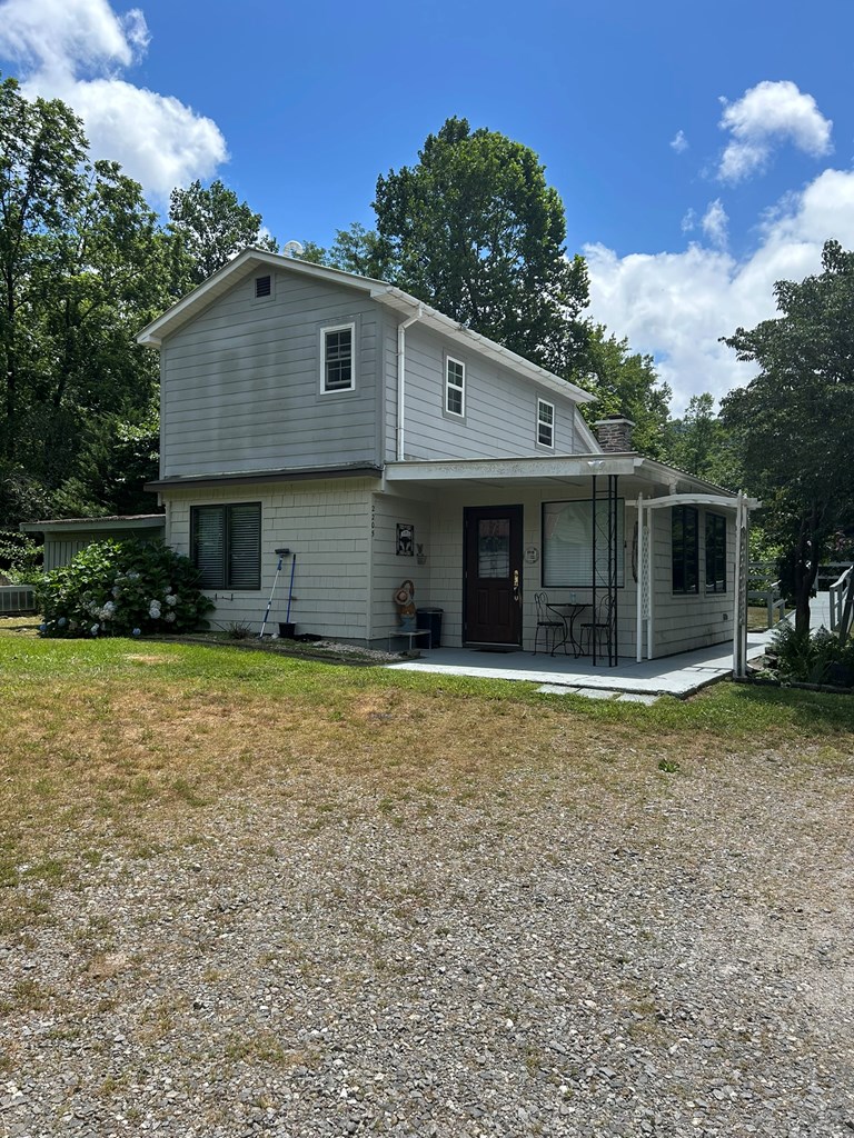 2205 Eagle Fork Road