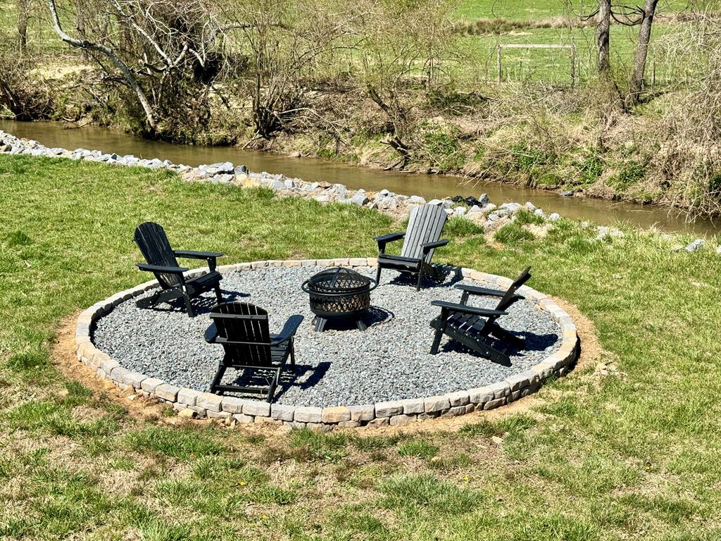 122 Mountain Meadows Drive