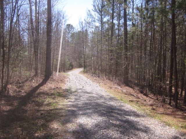 00 W Hwy 136