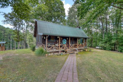 1026 LAUREL BRANCH RD, HAYESVILLE, NC 28904 - Image 8a1e07954fe2ca6b00697d93c6f99d2d/2060858028
