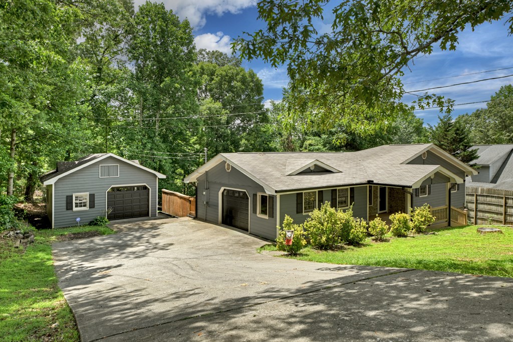 317 Hideaway Place