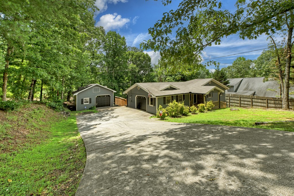 317 Hideaway Place