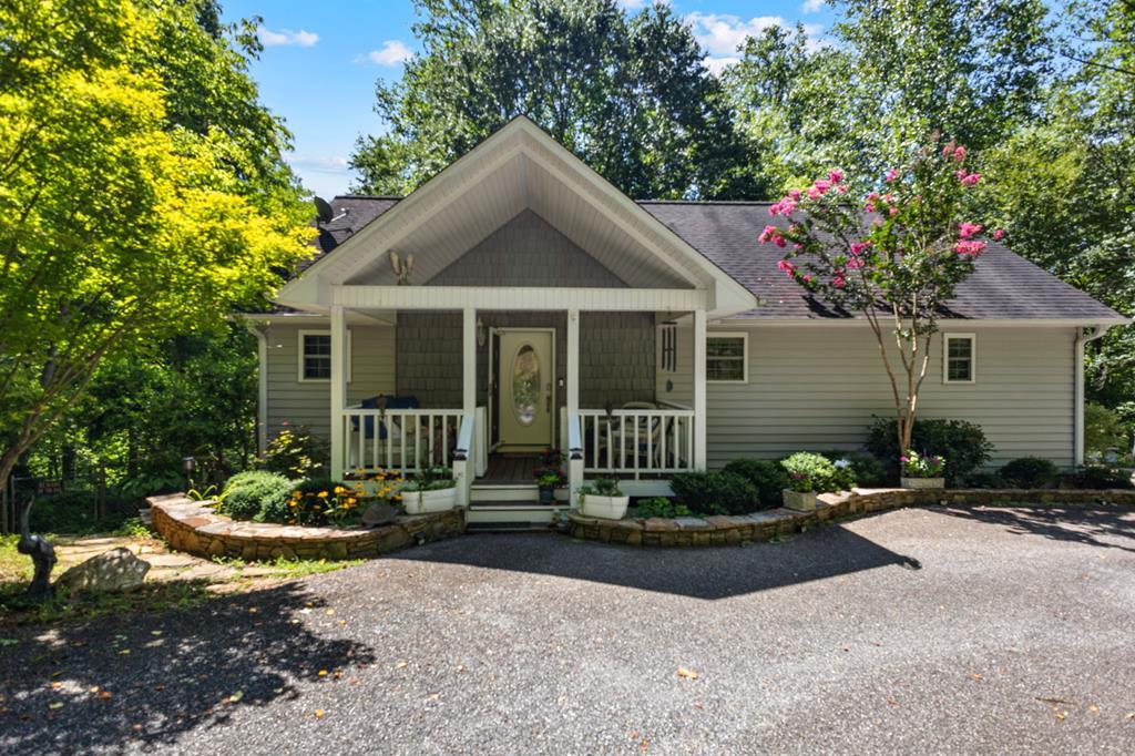 1903 Bell Eagle Drive