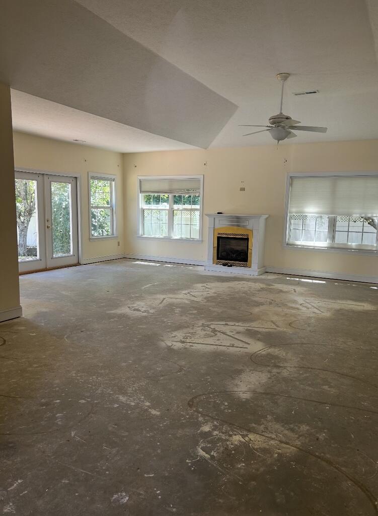 422 Longview Circle
