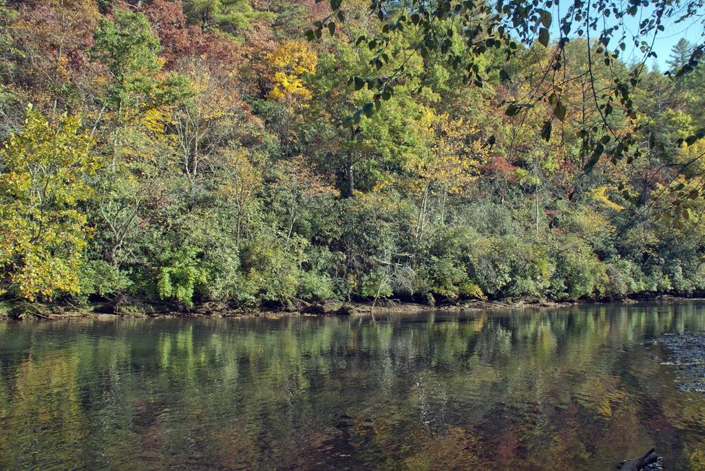 1A/B,2,3 Riverbend Trail