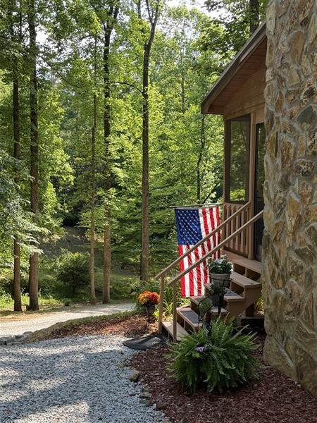 238 Trails End Road
