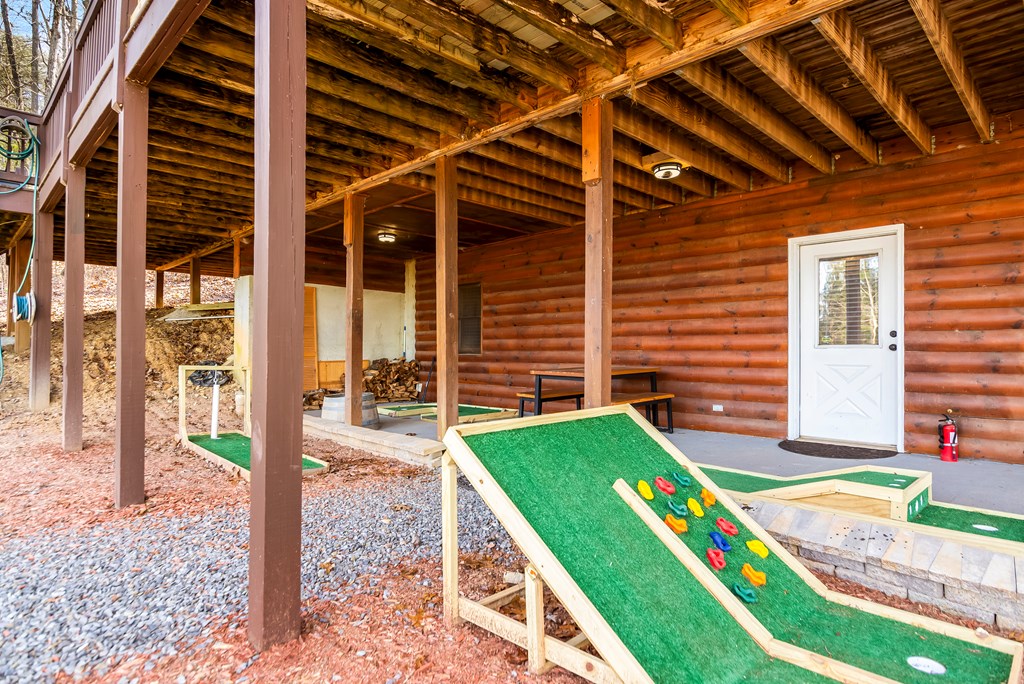 211 Highland Forest Drive