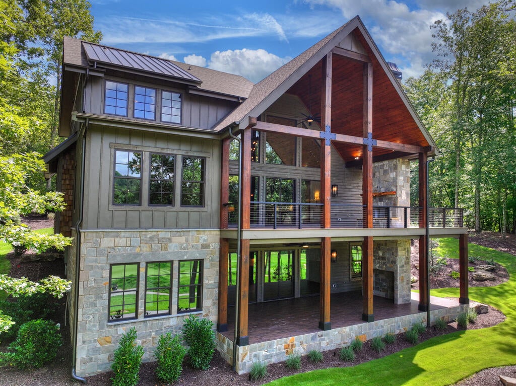 124 Hardwood Court