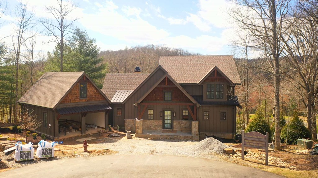 124 Hardwood Court
