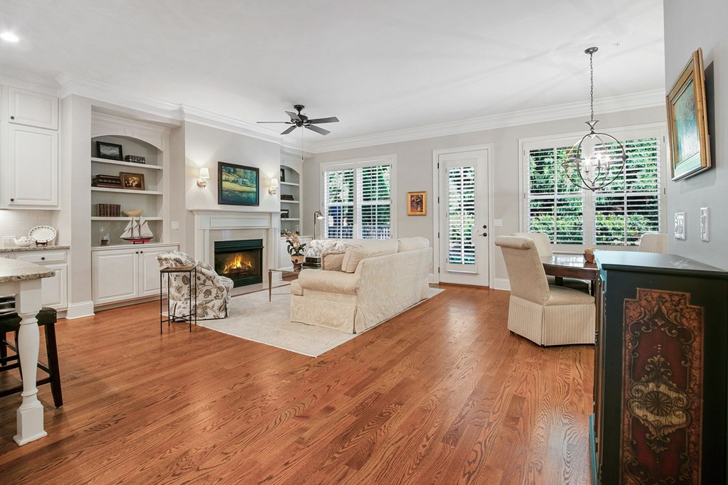 2767 Paces Lookout Lane Se