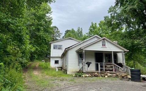 A home in Hayesville