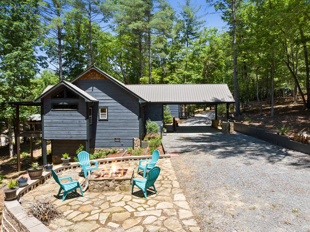 206 Winding Brook Trail