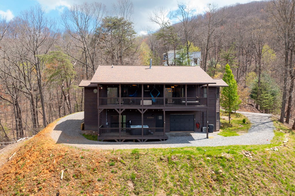 445 Tranquil Cove Road
